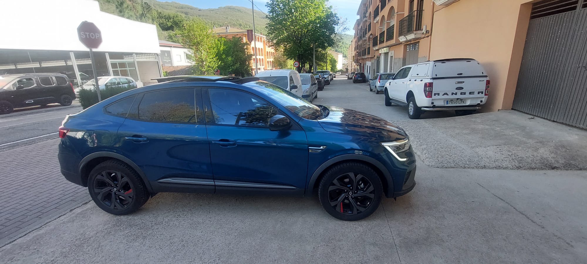 Renault Arkana 1.6 hybri 145cv miniatura 2